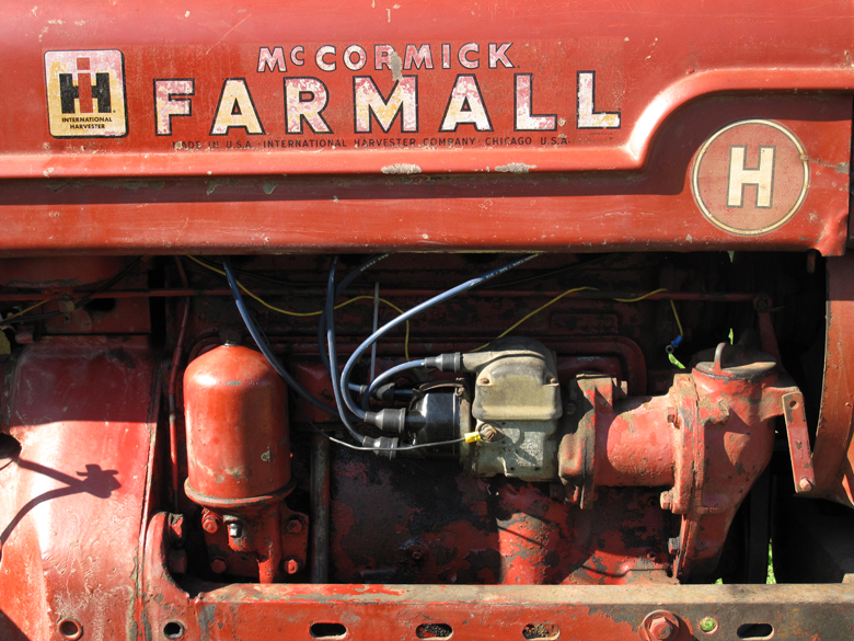 International Harvester Farmall Farmall H magneto